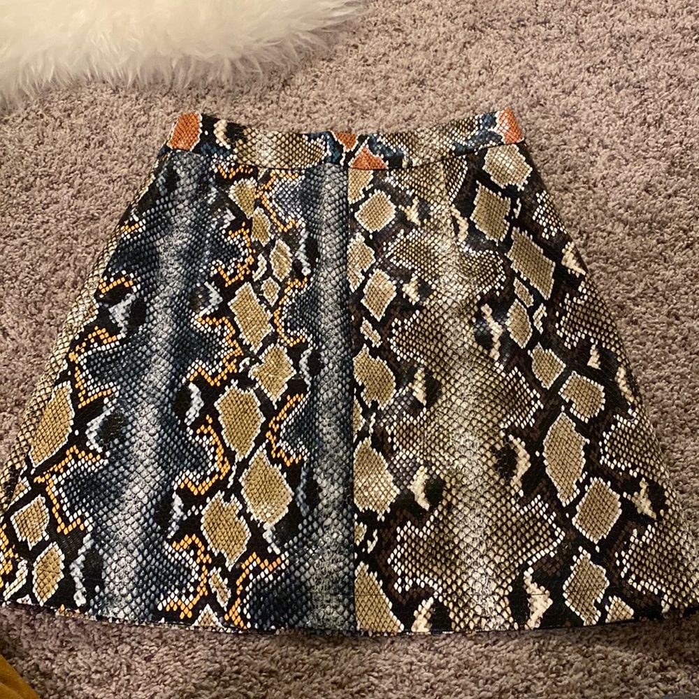 Unique French Connection Skirt
